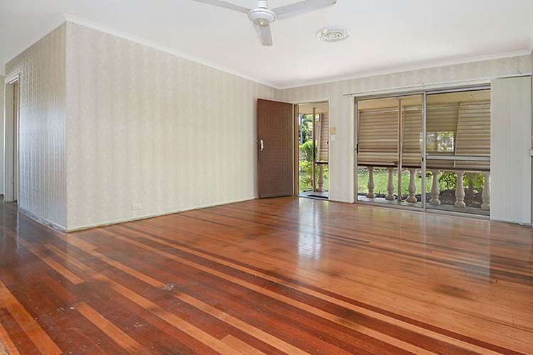 Second view of Homely house listing, 11 Honeysuckle Street, Mansfield QLD 4122