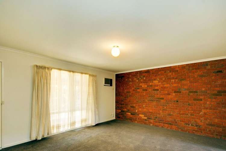 Second view of Homely unit listing, 2/327 Finley Road, Deniliquin NSW 2710