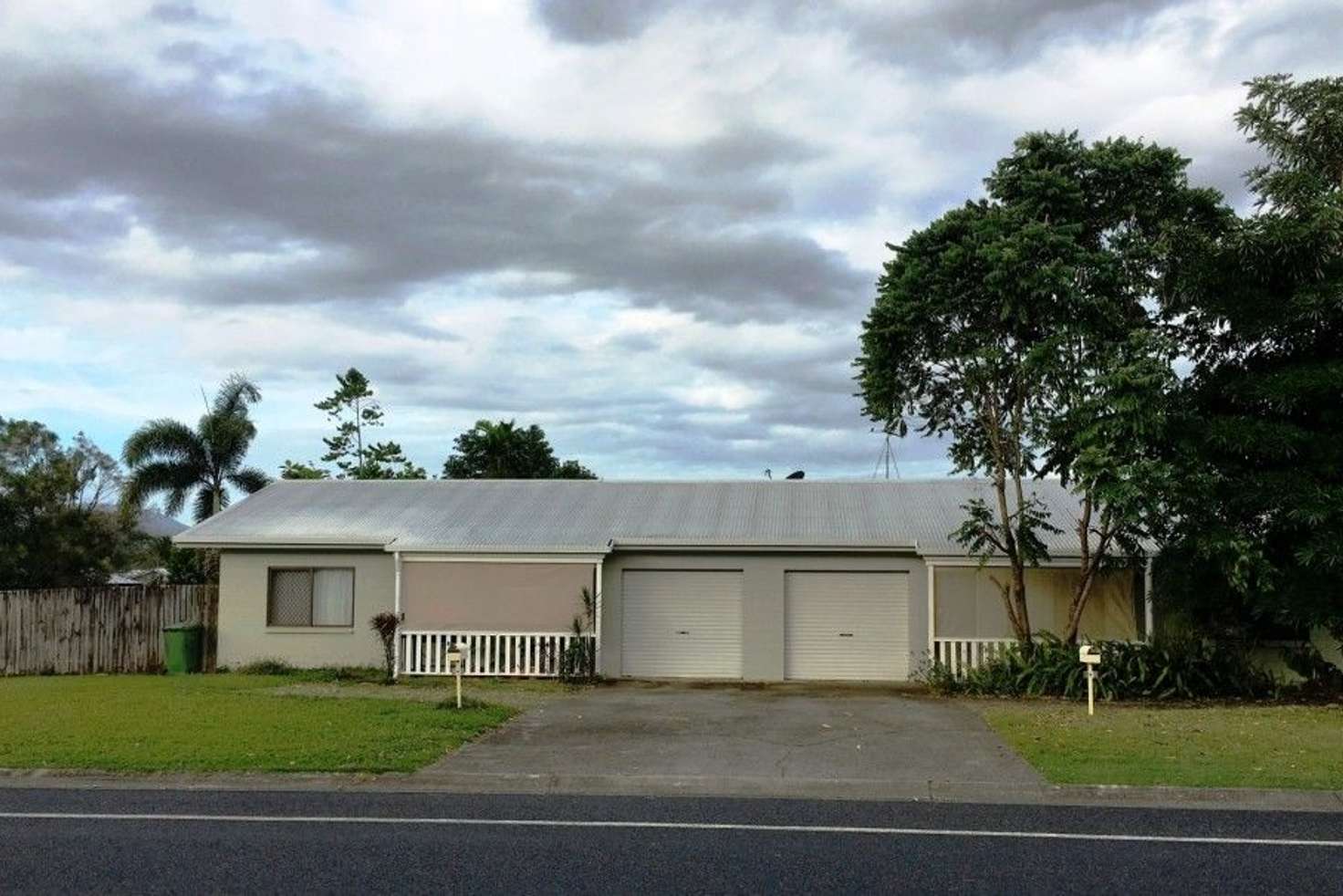 Main view of Homely semiDetached listing, 2/2 Leeuwin Crescent, Bentley Park QLD 4869