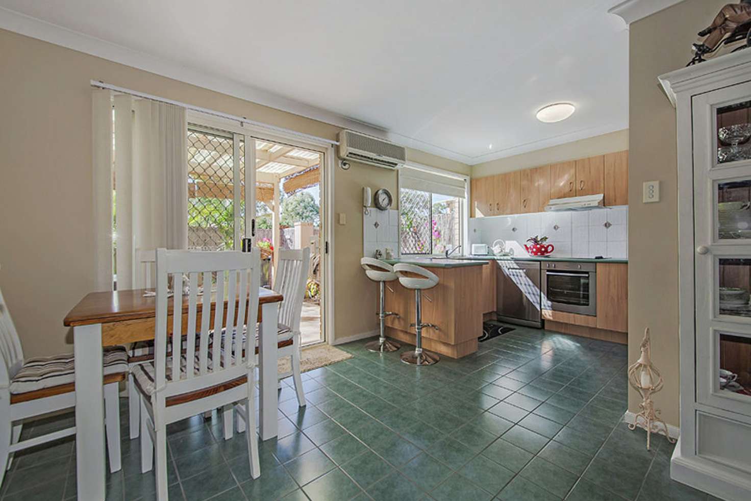 Main view of Homely townhouse listing, 38/27 Camille Crescent, Wynnum West QLD 4178