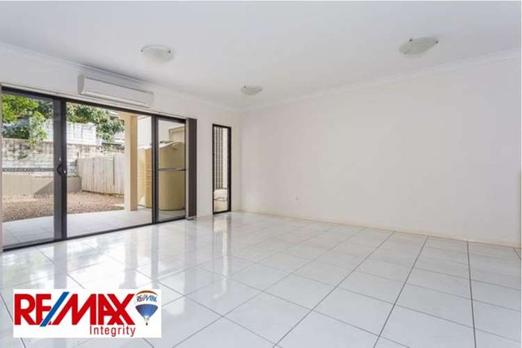 Main view of Homely townhouse listing, 15B Houthem Street, Camp Hill QLD 4152