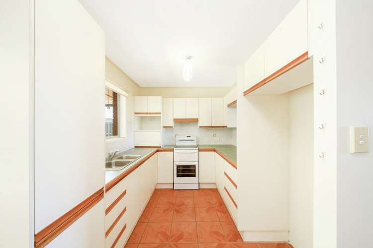 Second view of Homely house listing, 5 Benbow Crt, Springwood QLD 4127