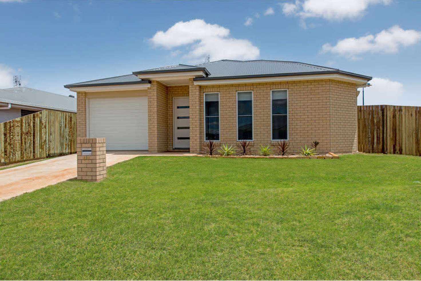 Main view of Homely house listing, 17 Farrer Street, Cranley QLD 4350