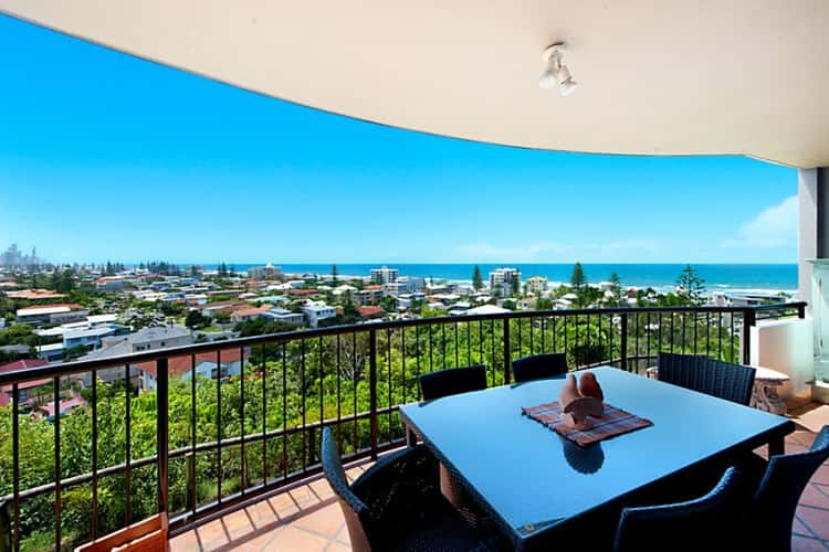 A22/1 Great Hall Drive, Nobby Beach QLD 4218