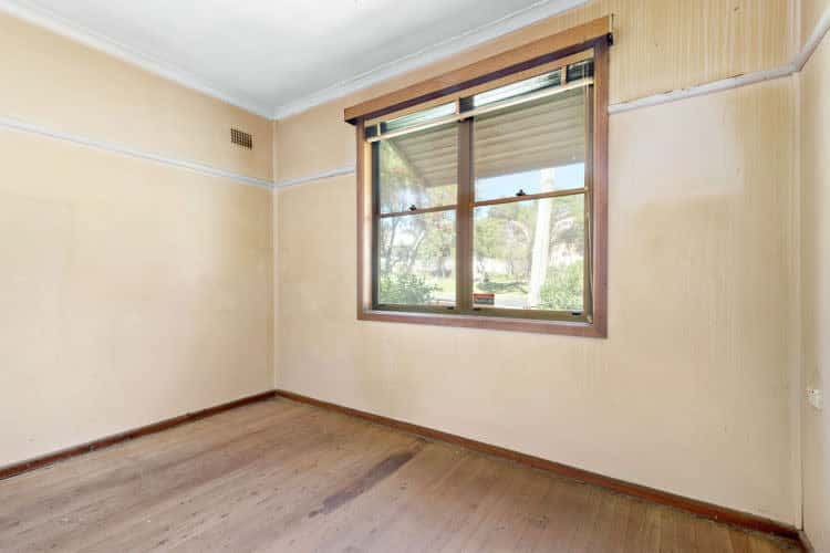 Sixth view of Homely house listing, 1 Dumble Street, Seven Hills NSW 2147