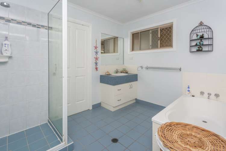 Seventh view of Homely house listing, 2 Avocado Court, Beaconsfield QLD 4740