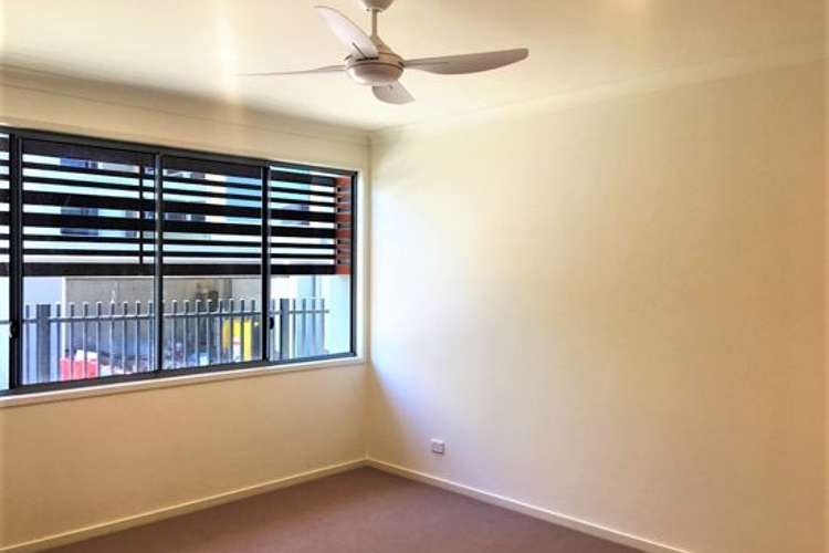 Fifth view of Homely townhouse listing, 26/3031 The Boulevard, Carrara QLD 4211