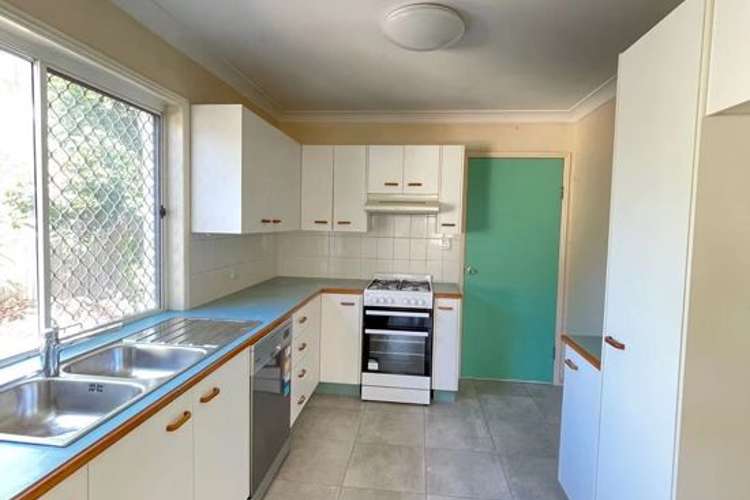 Fourth view of Homely villa listing, Unit 5, 14 Kensington Pl, Birkdale QLD 4159