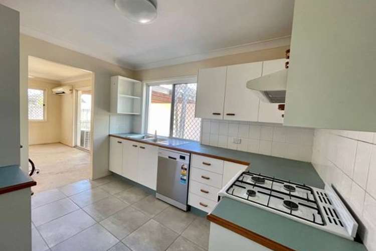 Fifth view of Homely villa listing, Unit 5, 14 Kensington Pl, Birkdale QLD 4159