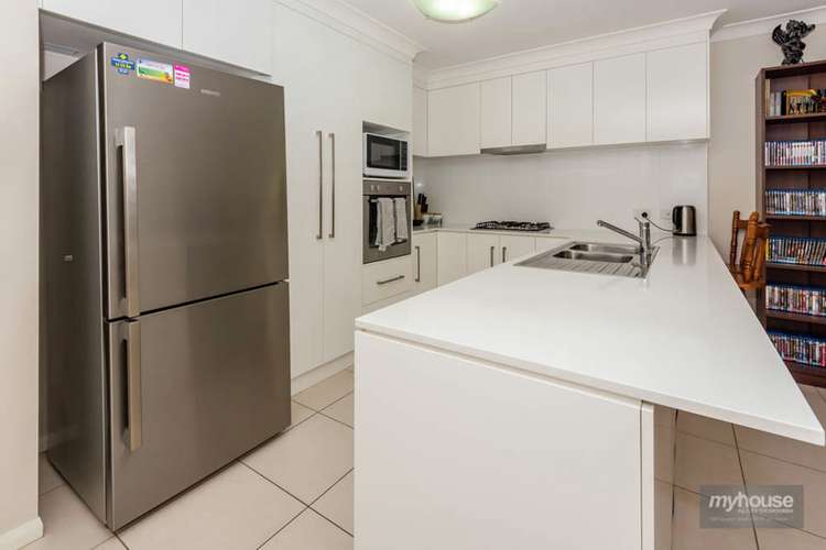 Third view of Homely unit listing, 2/152 Kearney Street, Kearneys Spring QLD 4350