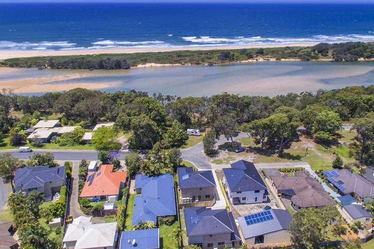 Second view of Homely house listing, 136a Ocean View Drive, Valla Beach NSW 2448