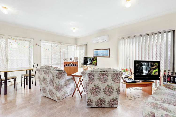 Second view of Homely house listing, 7 Prospect Crescent, Forest Lake QLD 4078