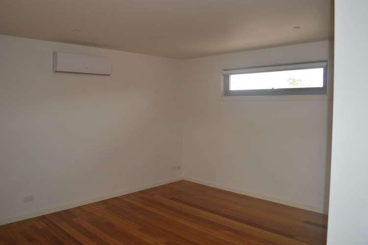 Third view of Homely apartment listing, 7/566 Pascoe Vale Road, Pascoe Vale VIC 3044