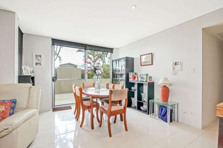 Fifth view of Homely unit listing, 3/65 Landsborough Avenue, Scarborough QLD 4020
