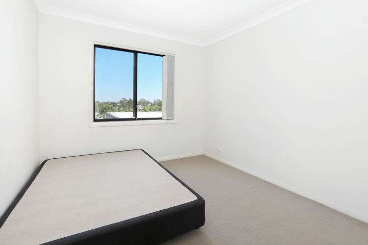 Fifth view of Homely unit listing, 32/282 High Street, Penrith NSW 2750