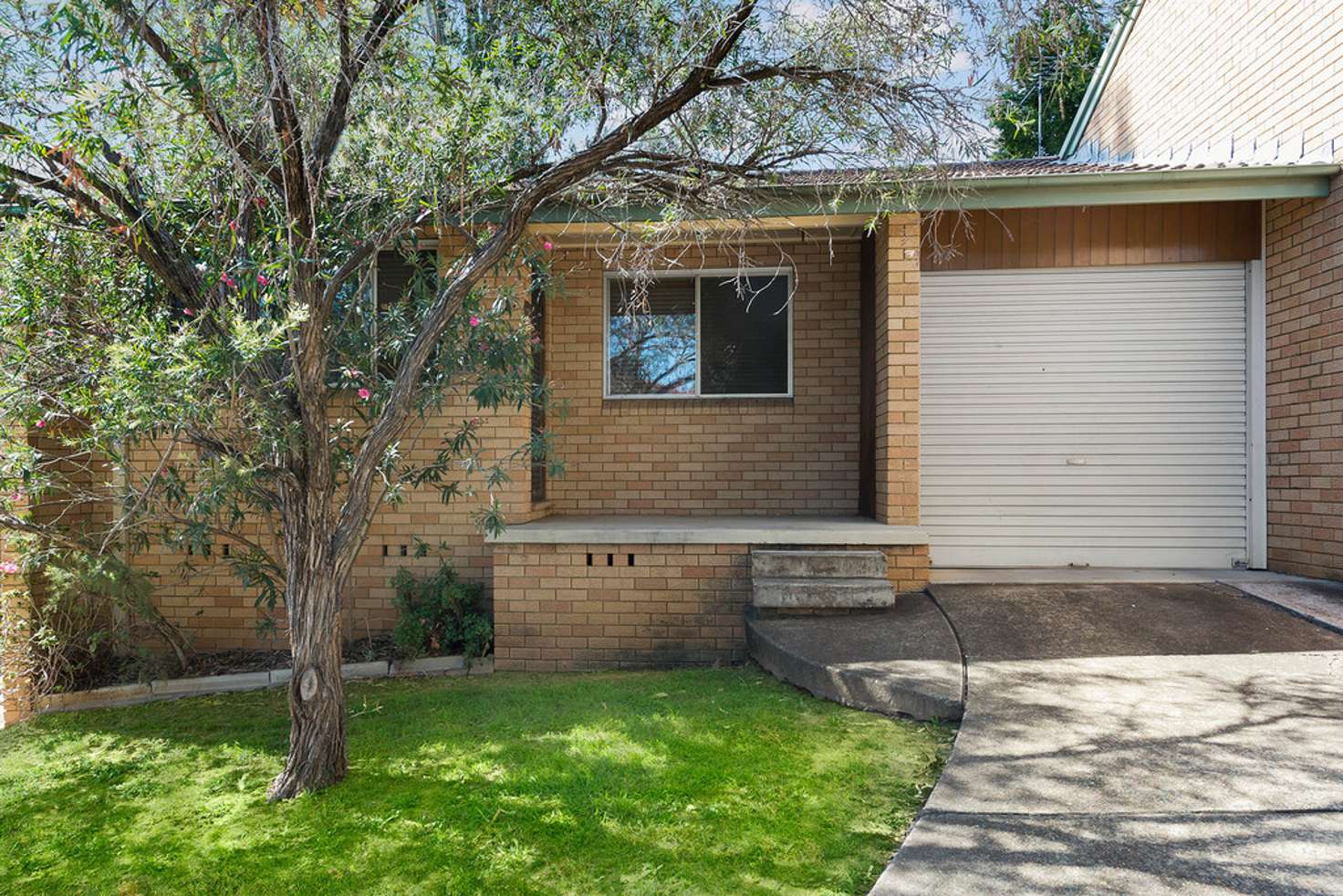 Main view of Homely villa listing, 3/34 Robert Street, Penrith NSW 2750