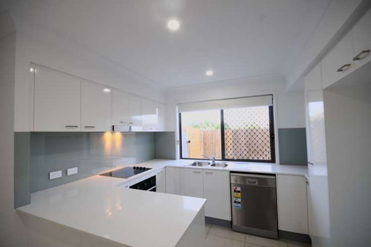 Main view of Homely townhouse listing, 48 / 31 James Edward Street, Richlands QLD 4077