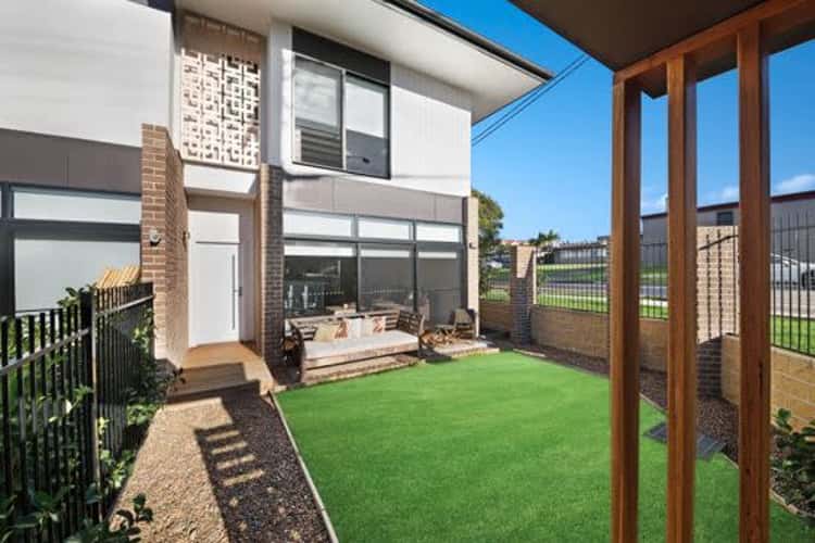 Main view of Homely townhouse listing, 11/17 Brougham Street, East Gosford NSW 2250