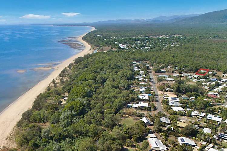 Main view of Homely house listing, 14 Tracey St, Balgal Beach QLD 4816