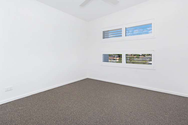 Seventh view of Homely unit listing, 5 / 19 Pickwick Street, Cannon Hill QLD 4170