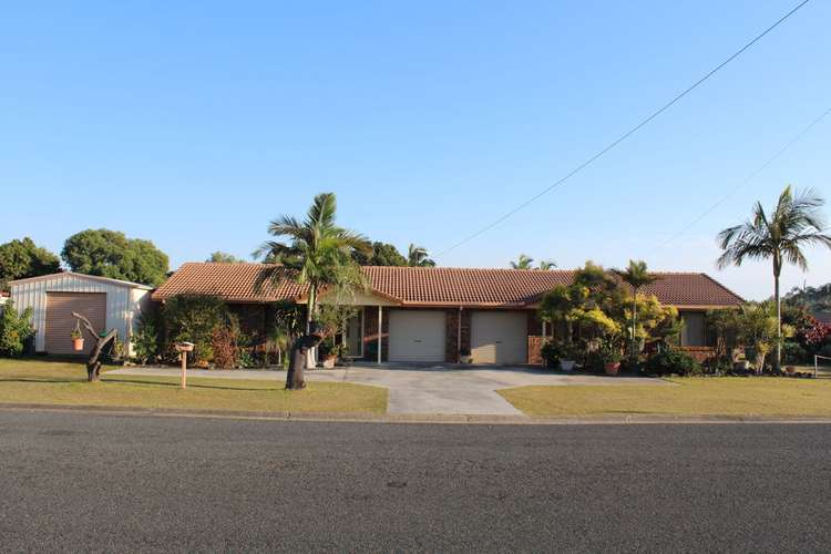 33 Ballanda Cresent, Iluka NSW 2466