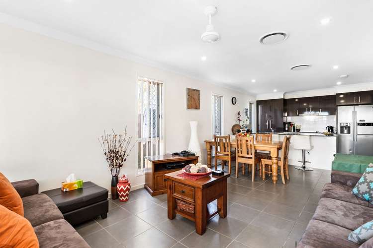 Fifth view of Homely townhouse listing, 9/15 Grandly Street, Doolandella QLD 4077