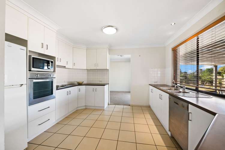 Third view of Homely house listing, 5 Phoebe Court, Cotswold Hills QLD 4350