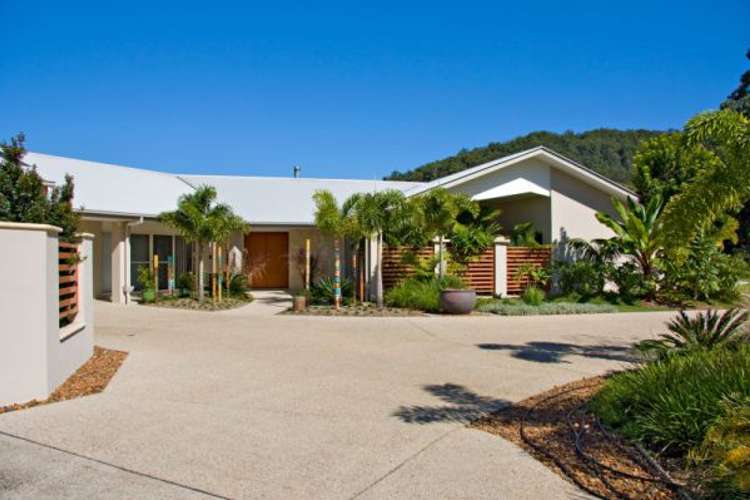 11 Thomas Waters Rd, Tallebudgera Valley QLD 4228