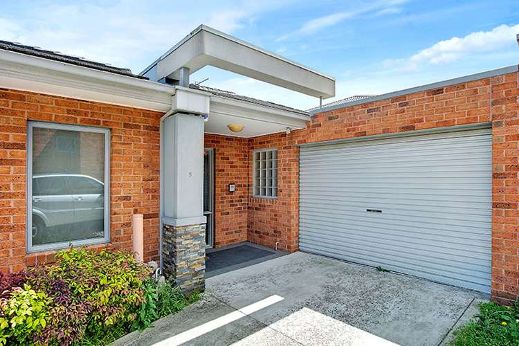 Main view of Homely unit listing, 5/13 Linden Avenue, Ivanhoe VIC 3079