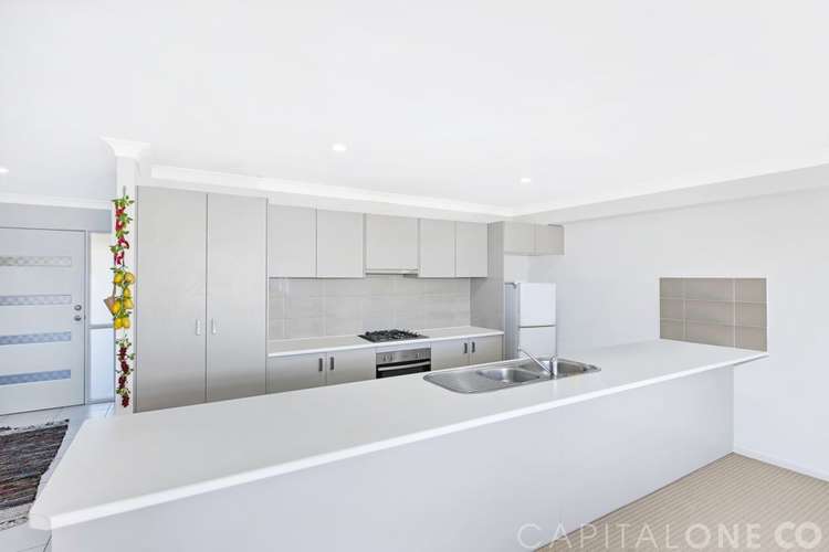 Second view of Homely house listing, 80 Nigella Circuit, Hamlyn Terrace NSW 2259