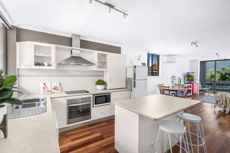 Main view of Homely unit listing, 3/415 Esplanade, Manly QLD 4179
