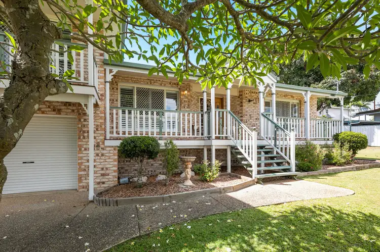50 Peel St, Manly QLD 4179