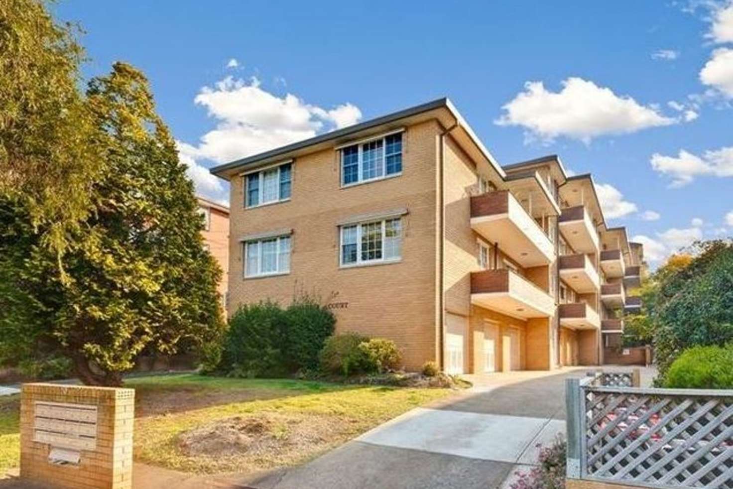 Main view of Homely unit listing, 2/10 Forest Grove, Epping NSW 2121