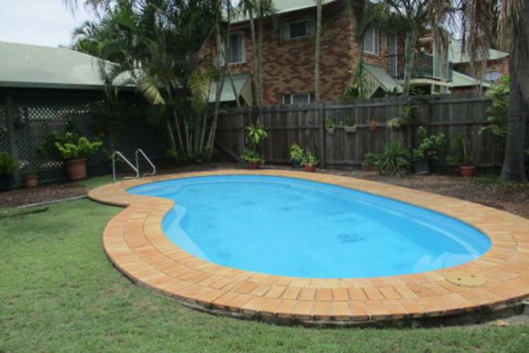 Fourth view of Homely unit listing, Unit 2/3 Beach Road, Pialba QLD 4655