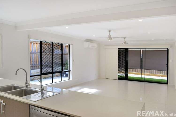 Second view of Homely house listing, 17 Rise Place, Heathwood QLD 4110