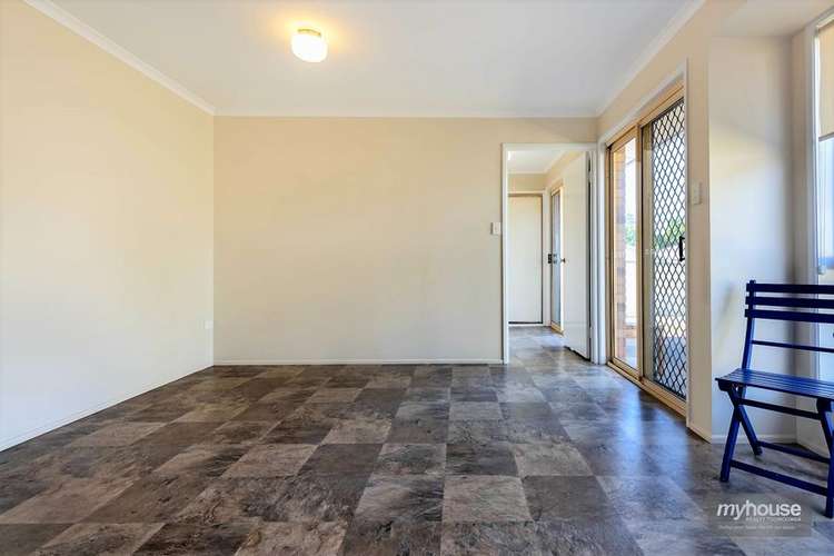 Fifth view of Homely house listing, 4 Kayser Court, Darling Heights QLD 4350