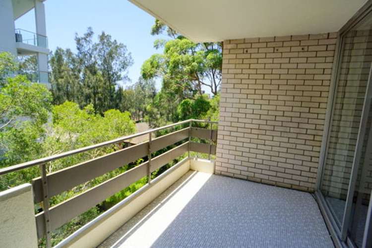 Fifth view of Homely apartment listing, 15/36 Penkivil St, Bondi NSW 2026