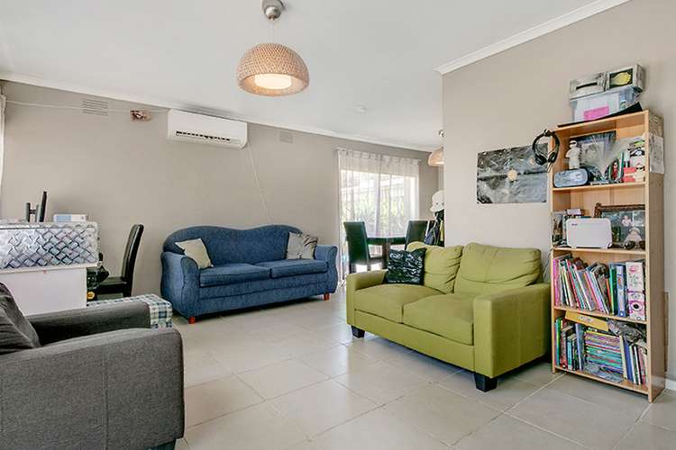 Fourth view of Homely house listing, 2 Gorae Court, Westmeadows VIC 3049