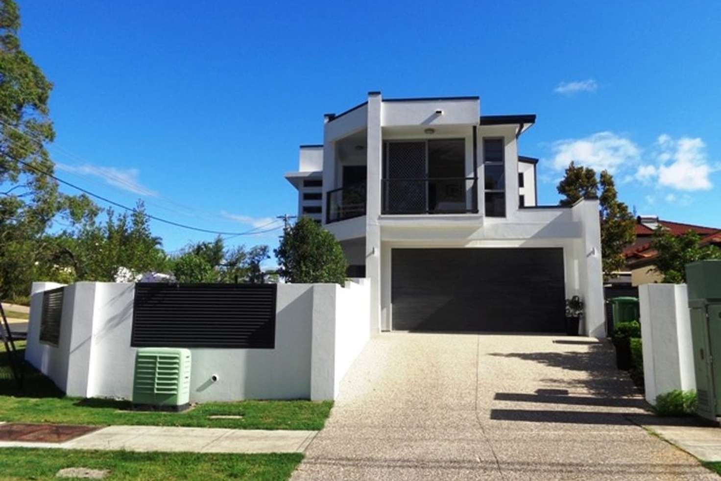 Main view of Homely semiDetached listing, Unit 1 / 6 Sandown Avenue, Benowa QLD 4217