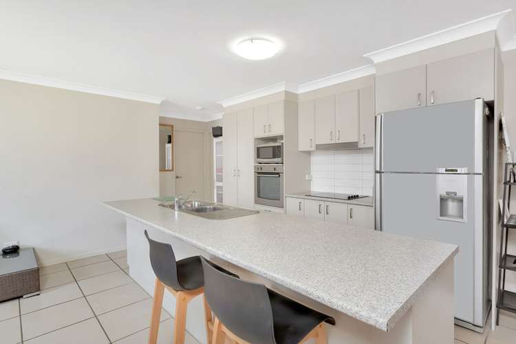 Fifth view of Homely house listing, 4 Linfield Street, Hillcrest QLD 4118