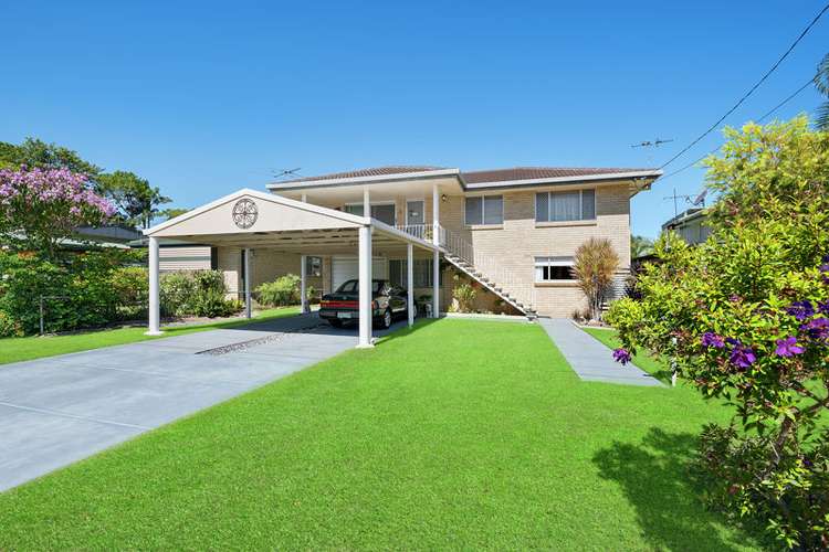 Second view of Homely house listing, 5 Deborah St, Clontarf QLD 4019