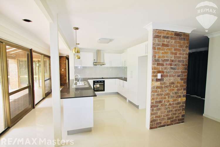 Second view of Homely house listing, 7 Lambeth Place, Macgregor QLD 4109