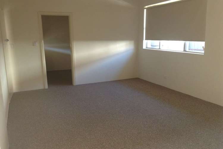 Fourth view of Homely house listing, 2/200 Kiewa Street, South Albury NSW 2640