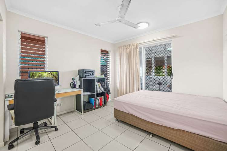 Fifth view of Homely unit listing, 4/16-18 Smith Street, Cairns North QLD 4870