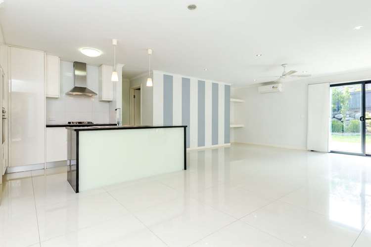 Third view of Homely house listing, 2/28 Flounder Crescent, Toolooa QLD 4680