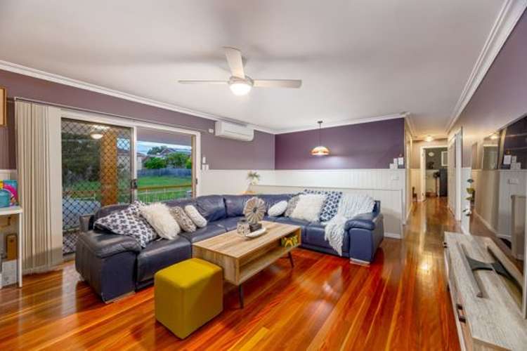 Third view of Homely house listing, 10 Elberta Street, Macgregor QLD 4109