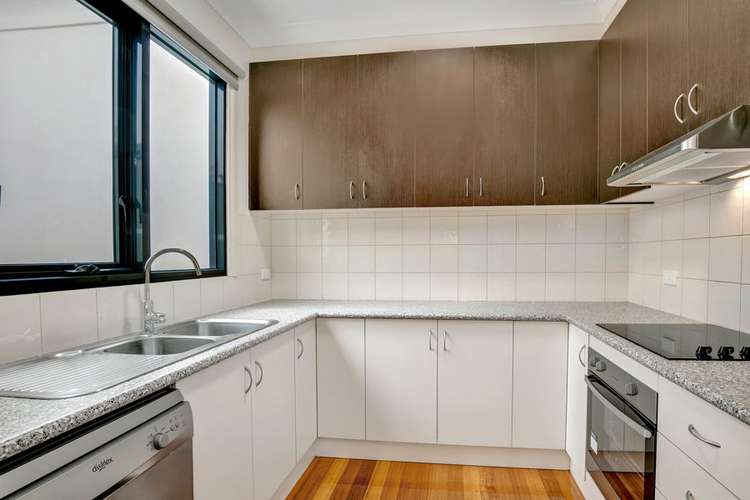 Fourth view of Homely townhouse listing, 2/322 Victoria Street, Brunswick VIC 3056