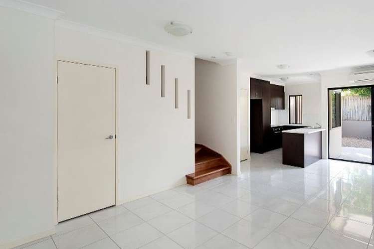 Second view of Homely townhouse listing, 15c Houthem Street, Camp Hill QLD 4152