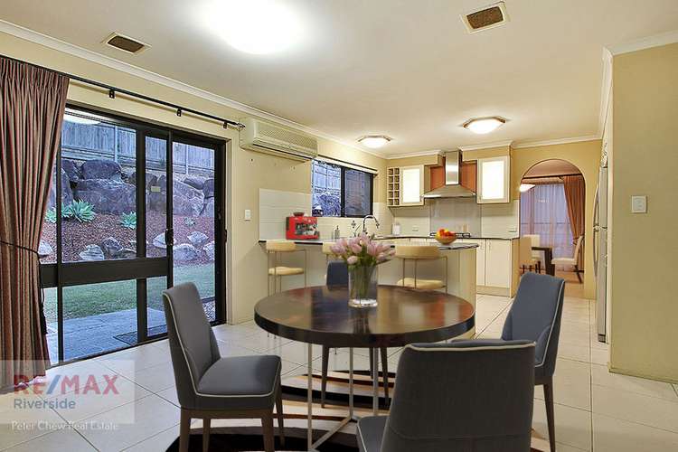 Fourth view of Homely house listing, 2 Blaxland Court, Mount Ommaney QLD 4074