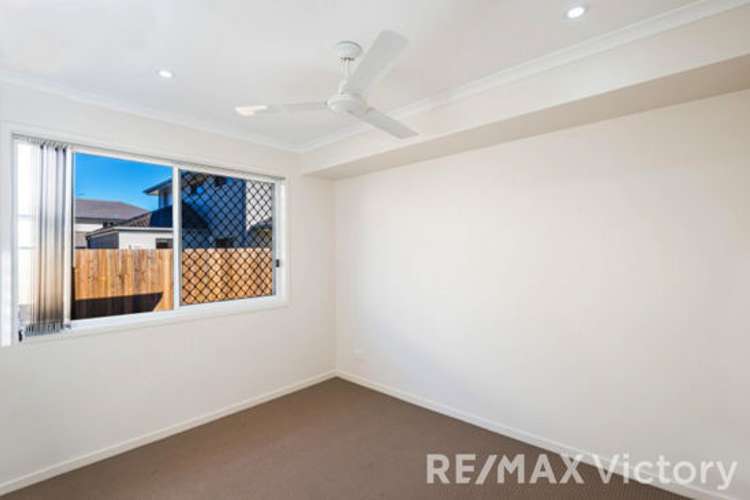 Fifth view of Homely house listing, 1 & 2 16 Champion Crescent, Griffin QLD 4503